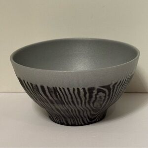 REVOL FRANCE BOWL PORCELAIN GRAY BLACK TEXTURED DESIGN HOME DINNERWARE DINING